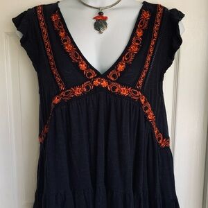 FREE PEOPLE…Embroidery oversized top